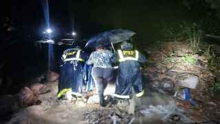 PRF resgata mais 20 pessoas ilhadas nas imediações da BR-470, em Bento Gonçalves