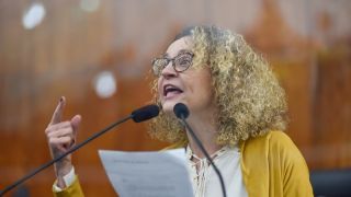 Deputada Luciana Genro criticou o reajuste de quase 120% nas cotas parlamentares efetuado pela Assembleia Legislativa