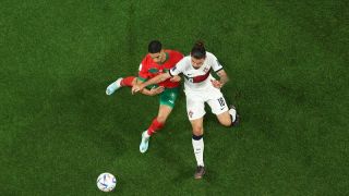 Marrocos bate Portugal e é a primeira seleção africana a alcançar as semifinais de uma Copa