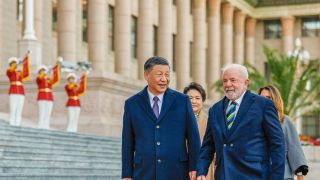 Presidente Lula e Xi Jinping assinam 15 acordos de parceria em Pequim