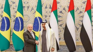 Em Abu Dhabi, Presidente Lula negocia acordos comerciais e de meio ambiente