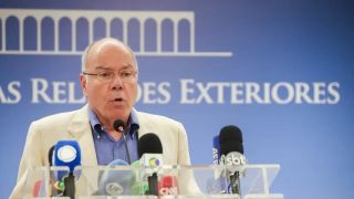 Ministro das Relações Exteriores comemora repatriação e diz que conflito em Gaza é gravíssimo