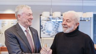 Presidente Lula se encontra com ex-presidente do FMI e ex-chanceler da Alemanha