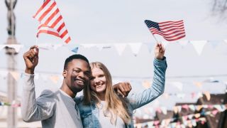 Qual é o caminho para obter a cidadania americana?