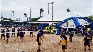 Projeto Esporte e Lazer em Movimento é realizado na Praia do Laranjal, em Pelotas