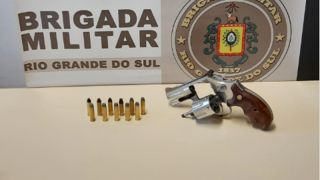 Homem, de Sertão Santana, é preso por porte ilegal de arma na RSC-471, em Encruzilhada do Sul