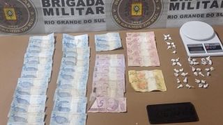 Ação da Brigada Militar resulta em três prisões por tráfico de drogas, em Pelotas 