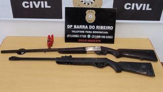 Polícia Civil de Barra do Ribeiro apreende arma e munições em casa de investigado por violência contra mulher