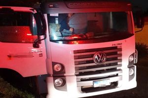 Motorista é preso e caminhão furtado, em Guaíba, é recuperado pela PRF em São Leopoldo